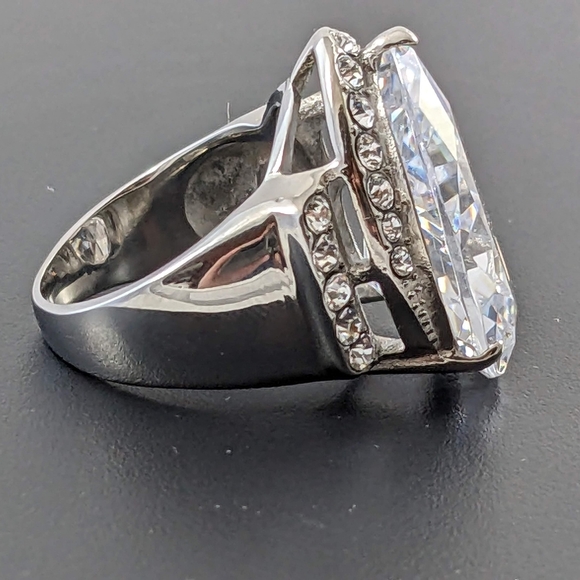 Huge Pear shaped CZ Stainless Steel Ring - Picture 6 of 11